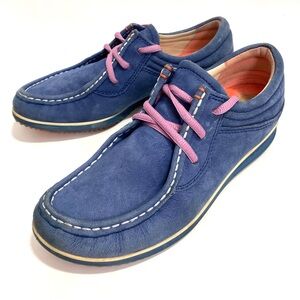ECCO Womens Comfort Shoes 8 - 8.5 / 39 Low Top Blue Suede Chukka